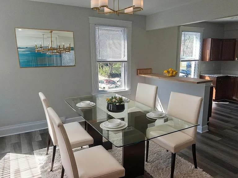 2031 Hewitt Ave #2 — Photo 4