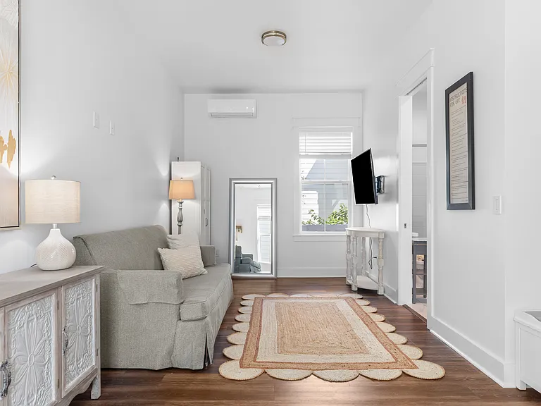 295 Grande Pointe Cir — Photo 18