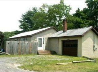 32 Spruce St, Tremont, PA 17981