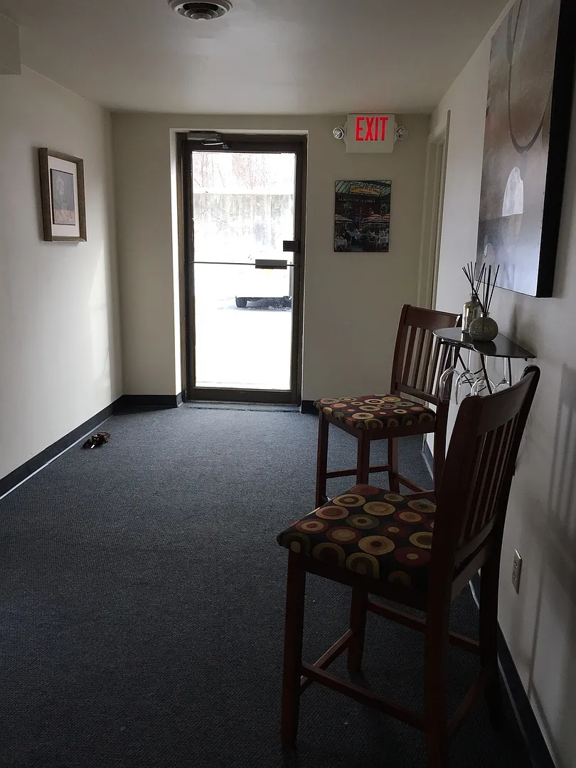 199 South Allen Apartments — Photo 2