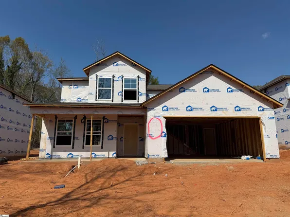 8 Huff Dr, Greenville, SC 29611