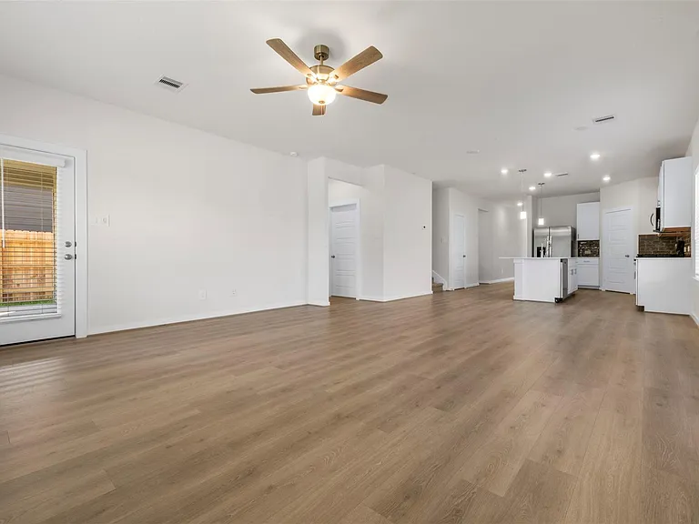 17926 Stone Terrace Ct — Photo 6