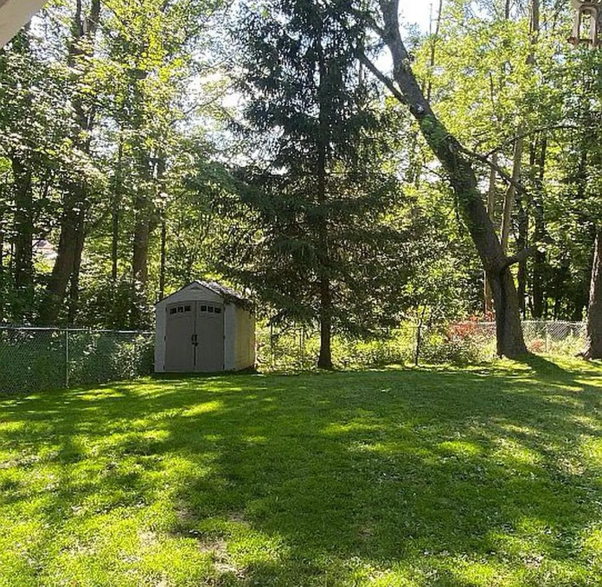4 bed, 1840 sqft, $2,400 — Photo 4