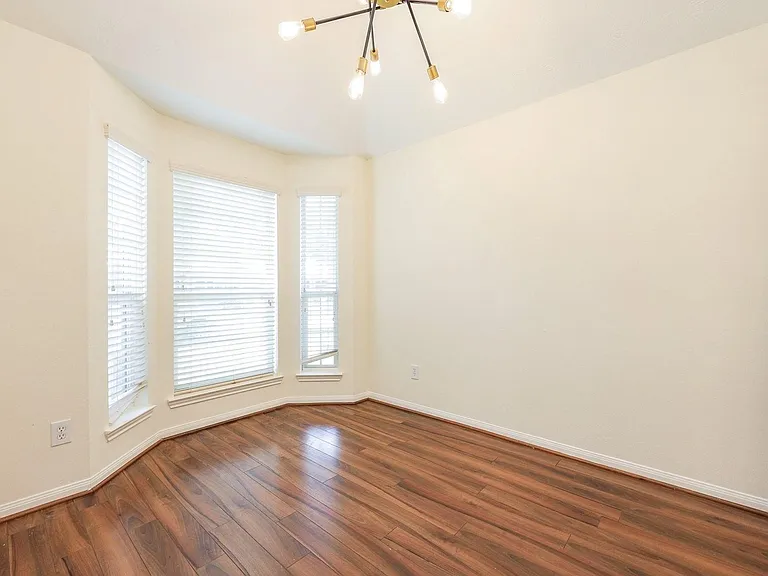 11123 Overland Trail Dr — Photo 4