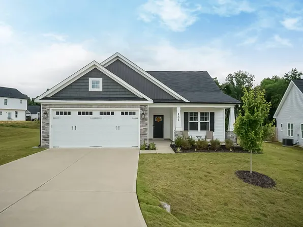 131 Jade St, Smithfield, NC 27577