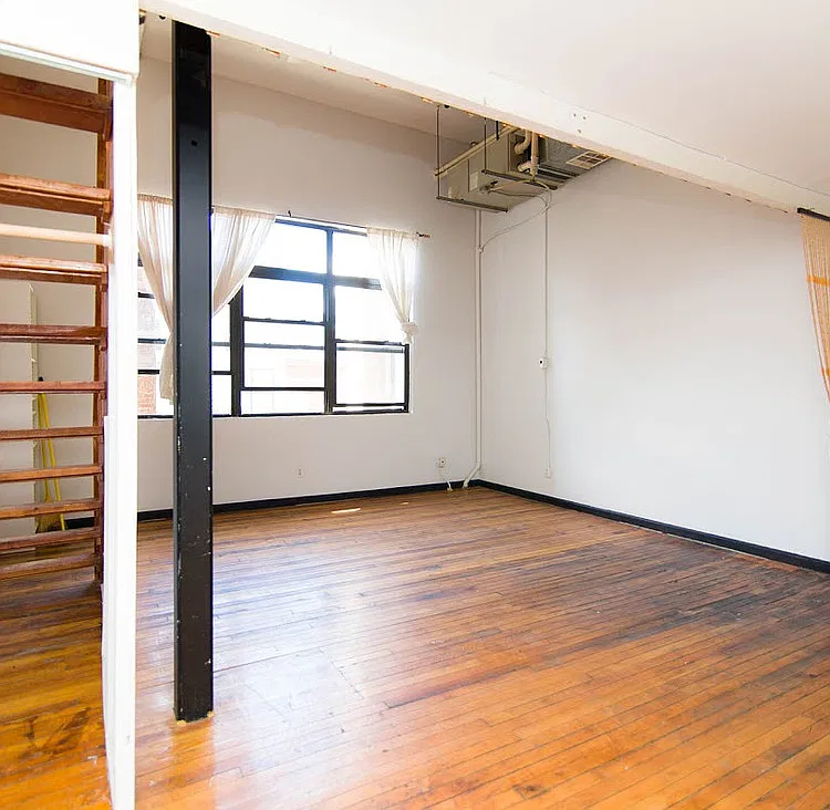 27 Arion Pl — Photo 2
