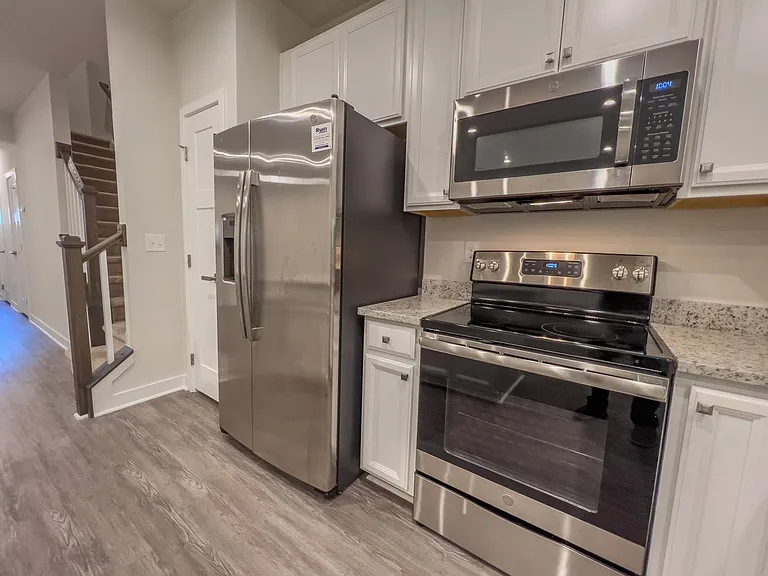 307 Grand Palm Ln — Photo 14