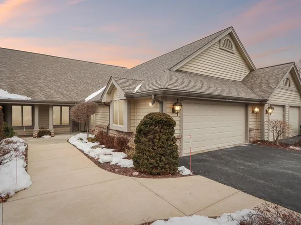 N14W30154 High Ridge ROAD, Pewaukee, WI 53072