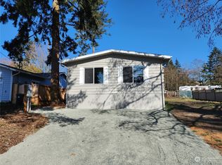 4264 Northgate Dr, Oak Harbor, WA 98277