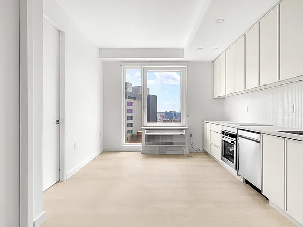 150 Lawrence Street image 5 of 34