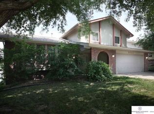 2641 N 131st Cir, Omaha, NE 68164