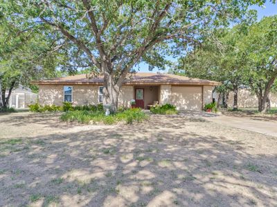 1801 Country Club Rd, Bowie, TX, 76230