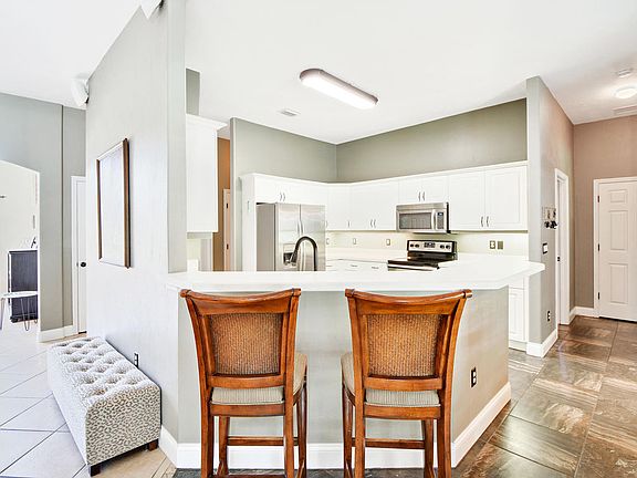 5th image of 6078 Sabal Hammock Cir