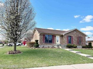 4604 Sandhill Rd, Louisville, KY 40219