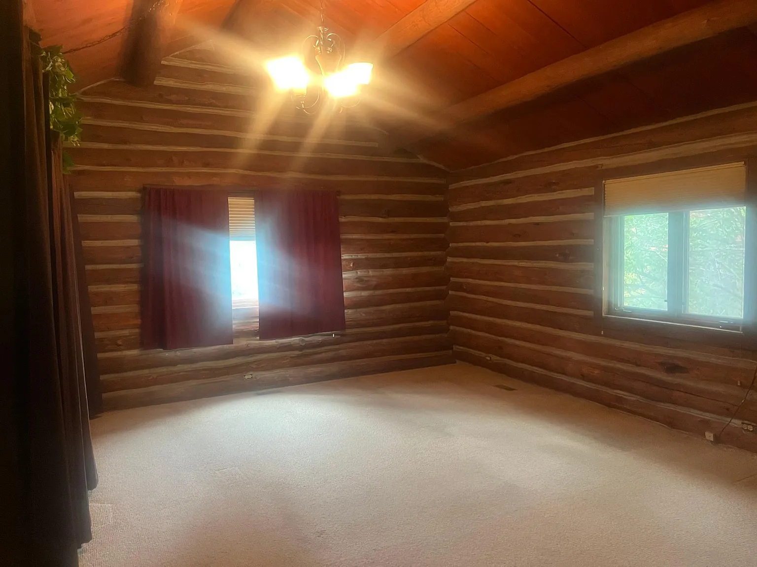 4 bed, 2100 sqft, $4,500 — Photo 3