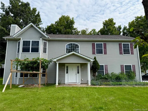20 3rd Street, Middletown, NY 10940