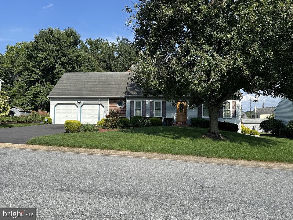 1st image of 3478 Coronet Ave