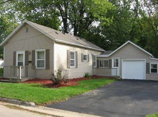 645 E North St, Whitewater, WI 53190