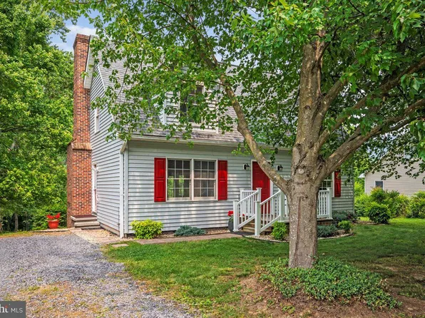 93 Hickory Ln, Woodstock, VA 22664