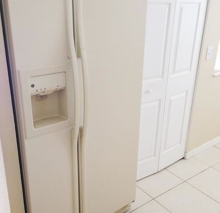 2nd image of 877 NW 133rd Ave