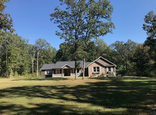 4809 Grand Oak Dr, Farmington, MO 63640