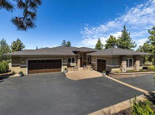 3255 NW Horizon Dr, Bend, OR 97703