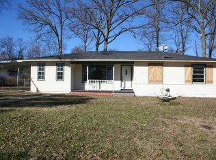 105 Vine St, Longview, TX 75605