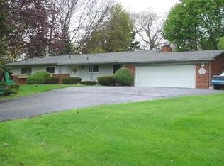 6549 Vernmoor Dr, Troy, MI 48098