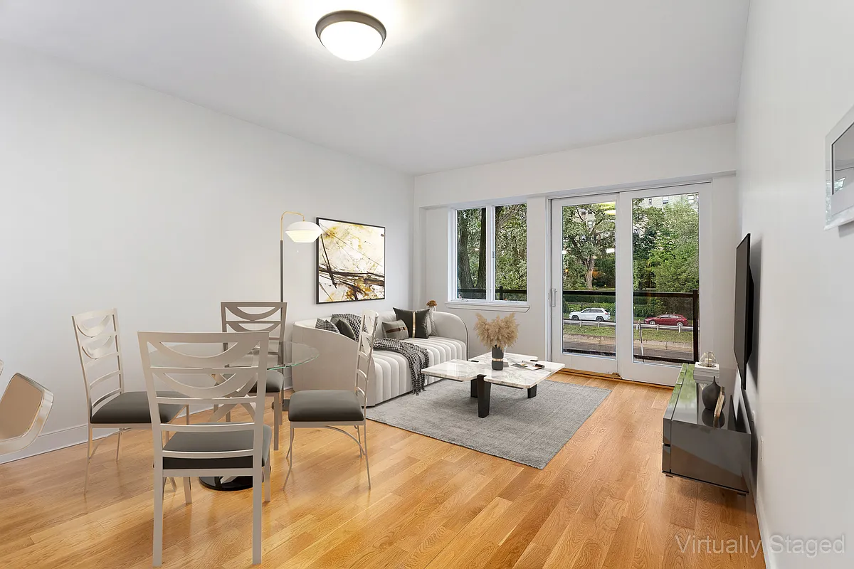 2727 Henry Hudson Parkway West 409