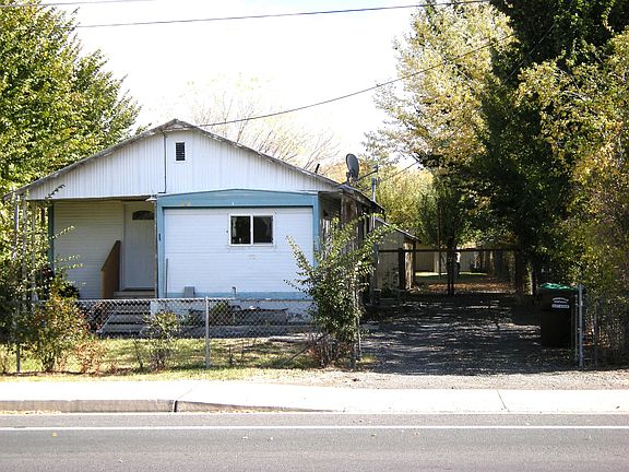 2nd image of 748 S Main St