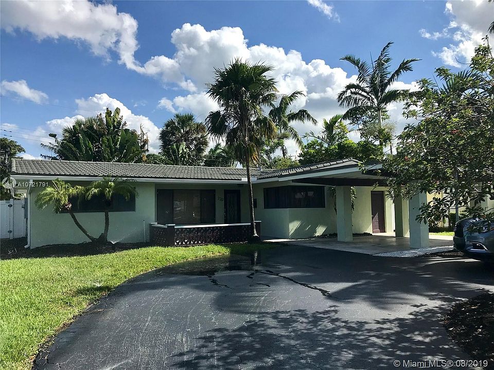 1st image of 720 NW 29th Ct