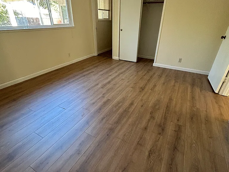Minert Rd — Photo 11