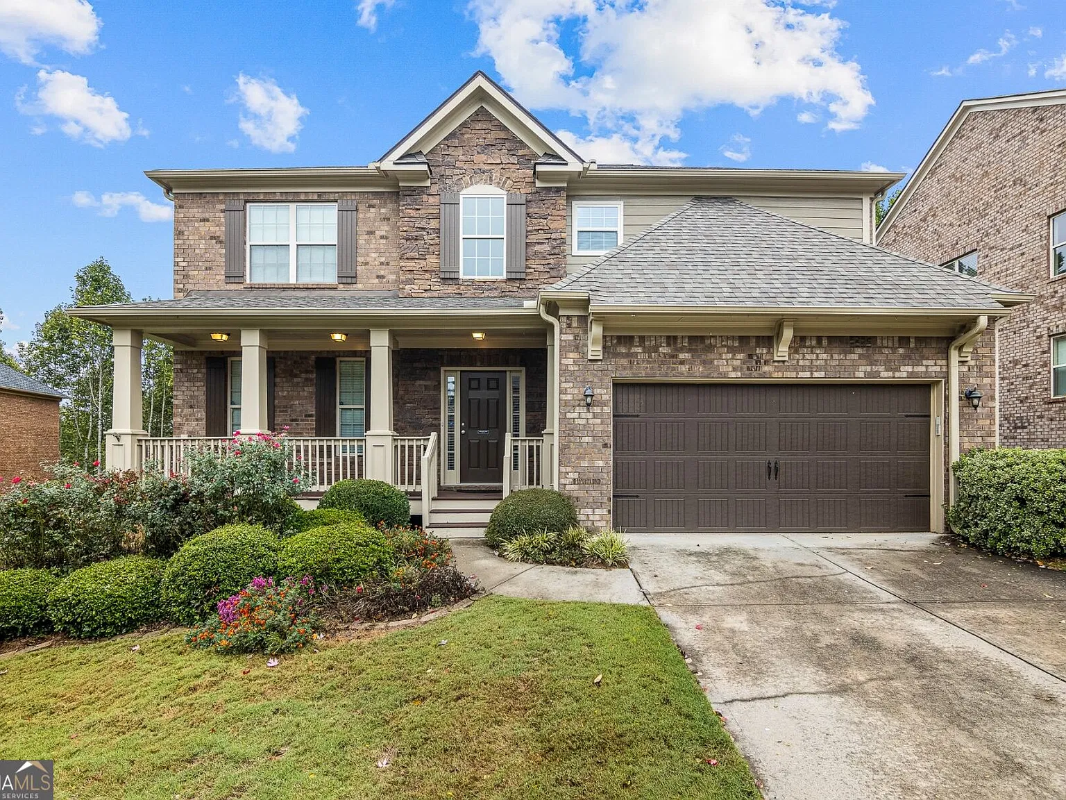 7 bed, 4.0 bath, 4259 sqft, $3,595 — Photo 2