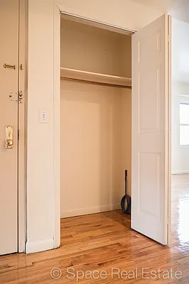 Rented by Space Real Estate | media 26