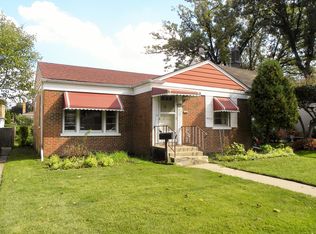 8329 Kedvale Ave, Skokie, IL