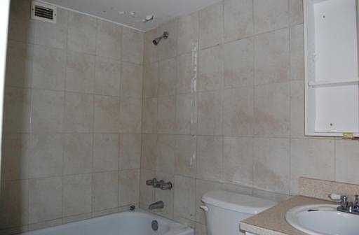 5th image of 6969 Collins Ave APT 304