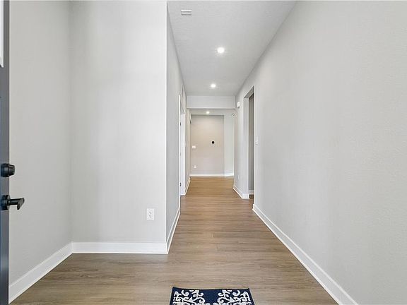 3rd image of 13559 S Village Way