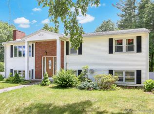 34 Conte Dr, Methuen, MA 01844