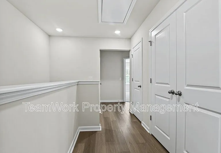 9413 Sun Fountain Dr — Photo 28