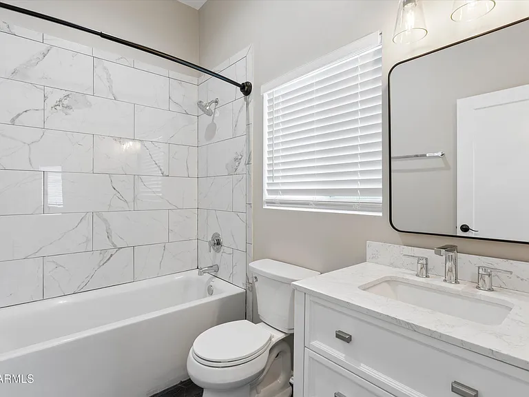 5401 E Beck Ln — Photo 20