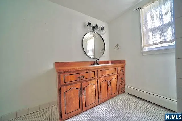 382 High Mountain Rd — Photo 7