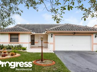 6360 Hawkes Bluff Ave, Fort Lauderdale, FL 33331