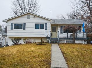 3 Saint Eve Ct, Middletown, NY 10940