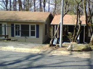 11 Overlook Dr, High Bridge, NJ 08829