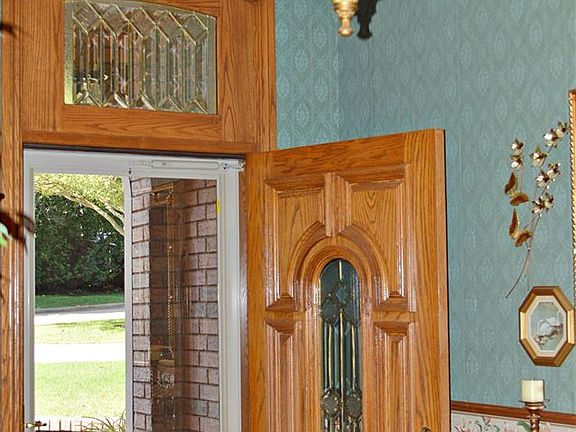 4th image of 4722 W Village Ct