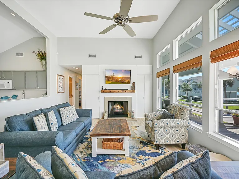 18418 E De Vaca Ln — Photo 12
