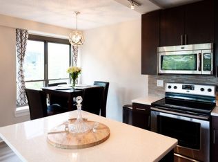 2930 N Sheridan Rd APT 705, Chicago, IL 60657