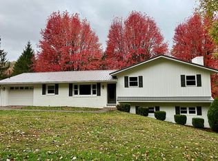 35 Allman Ave, Buckhannon, WV 26201