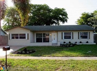 1150 NW 96th Ter, Pembroke Pines, FL 33024