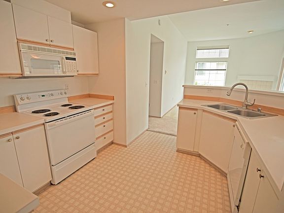 2nd image of 23427 55th Ave S #19-5